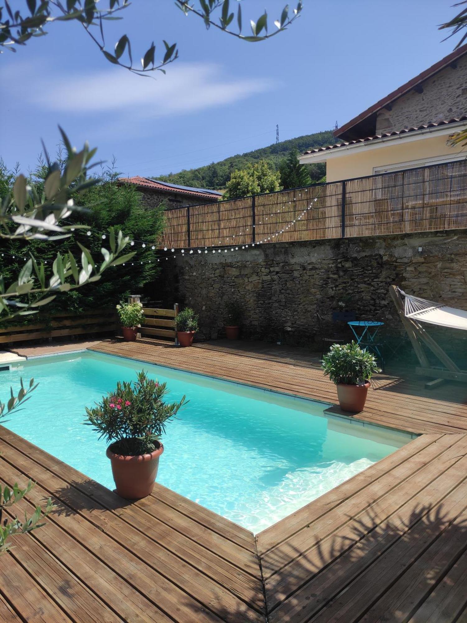 La Voute Du Pilat & Options Spa, Massage Saint-Chamond Exteriér fotografie
