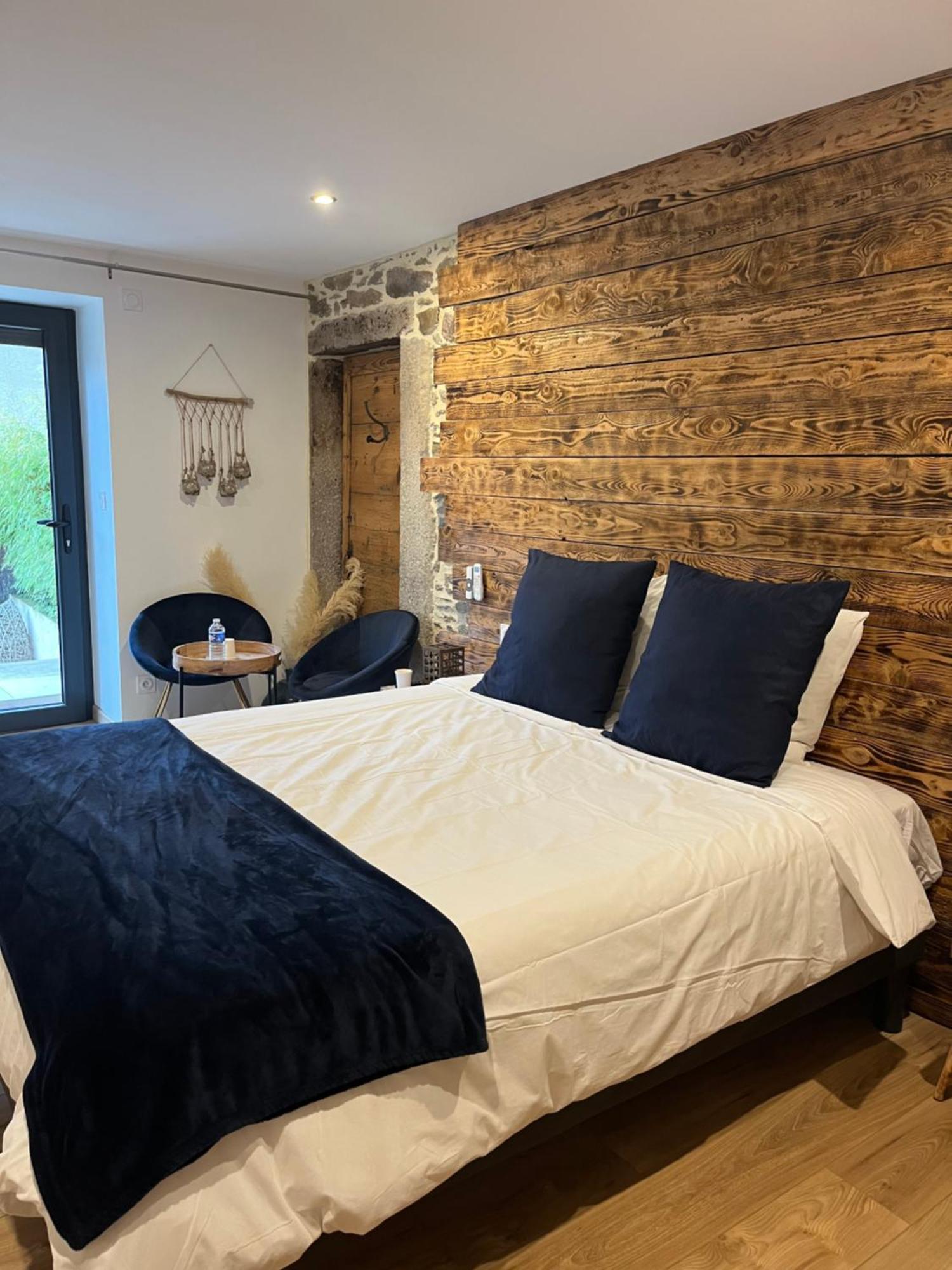 La Voute Du Pilat & Options Spa, Massage Saint-Chamond Exteriér fotografie